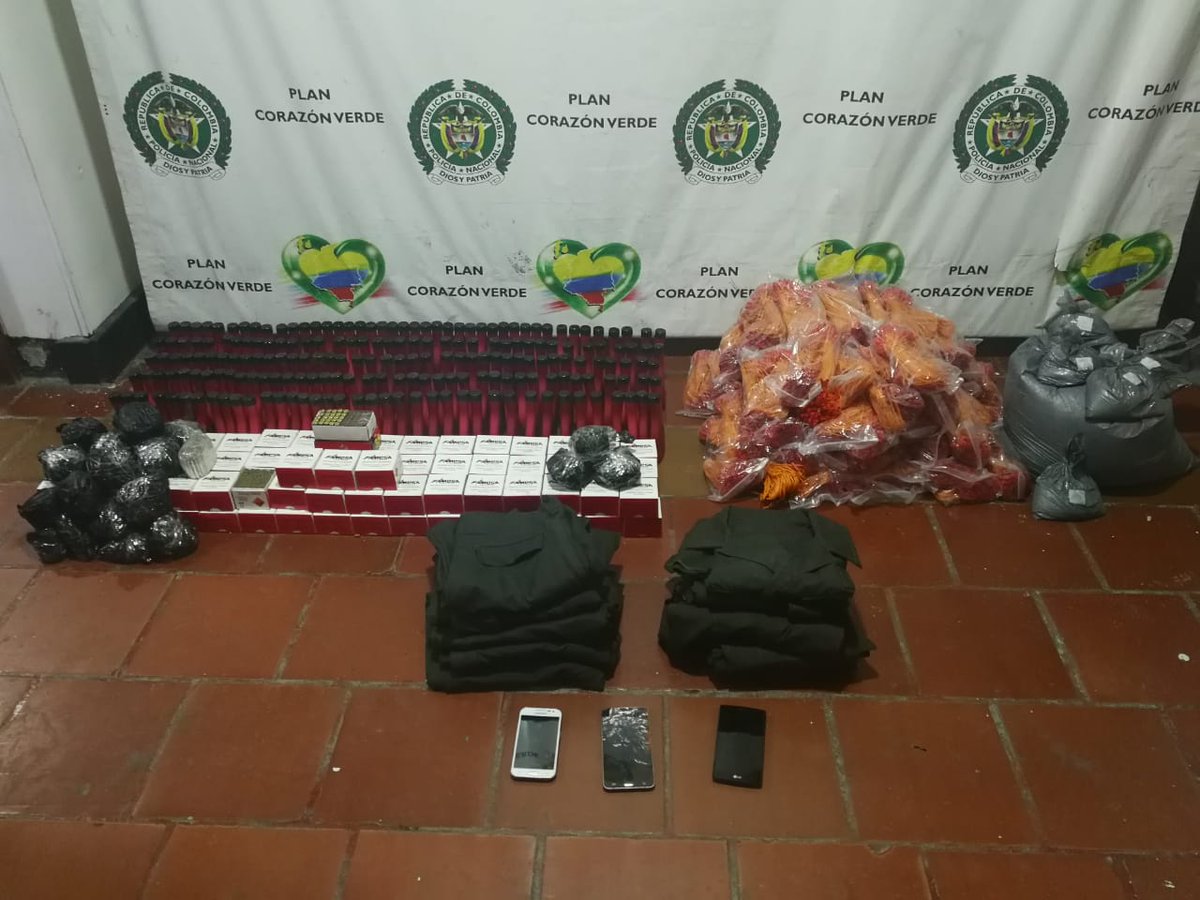 hallados-mas-de-200-kilogramos-de-explosivos-ocultos-en-un-camion-sobre-la-via-cucuta-ocaña-1