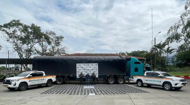 Capturado en vías nacionales con clorhidrato de cocaína 