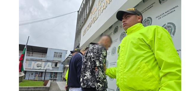 En allanamiento son capturados dos ciudadanos por hurto en Manizales