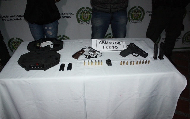 La-actividad-operativa-se-ejecutó-en-el-barrio-la-graciela-municipio-de-dosquebradas 