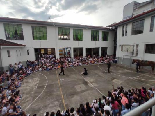 Estas actividades se llevan a cabo diferentes claustros educativos del área metropolitana de Pereira
