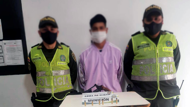 Logramos-la-recuperación-de-los-elementos-hurtados-y-la-incautación-de-una-motocicleta-y-un-arma-de-fuego    