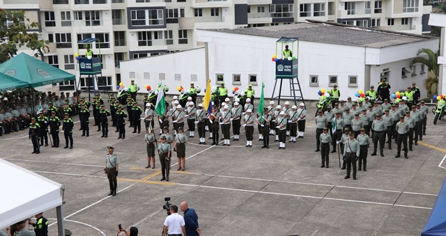 Cumplimos-131-años-de-servicio-a-nuestra-comunidad-Dios-y-Patria-es-un-honor-ser-Policía-tres