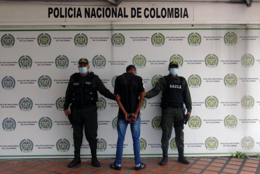 Capturado hombre que exigía $6.000 pesos diarios a vendedor ambulante en la ciudad de Pereira