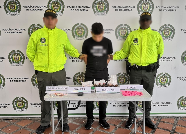 Mediante-diligencias-de-registro-y-allanamiento-realizadas-en-el-municipio-de-Pereira-y-La-Virginia