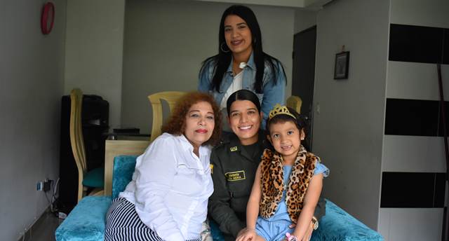 Desde-su-cargo-contribuye-a-mejorar-la-convivencia-y-seguridad-ciudadana