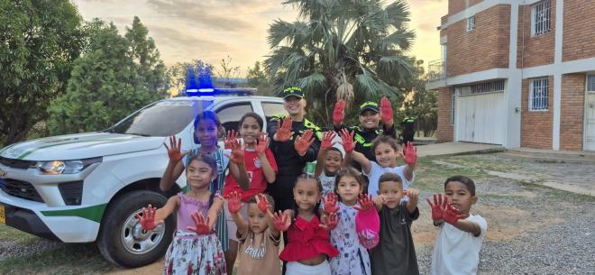 Policia Nacional realiza la difusion del Codigo Nacional de policía en las comunidades del Guainía 