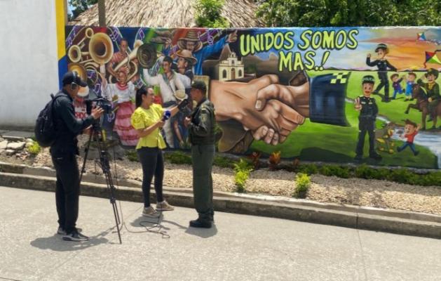 Realizacion de mural por la convivencia y seguridad 