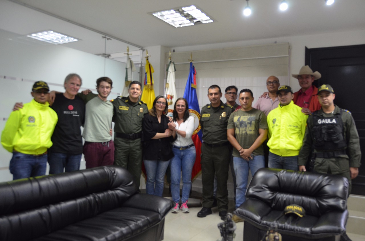 En-menos-de-24-horas-ciudadana-extranjera-es-rescatada-por-el-gaula-de-la-policía-1 