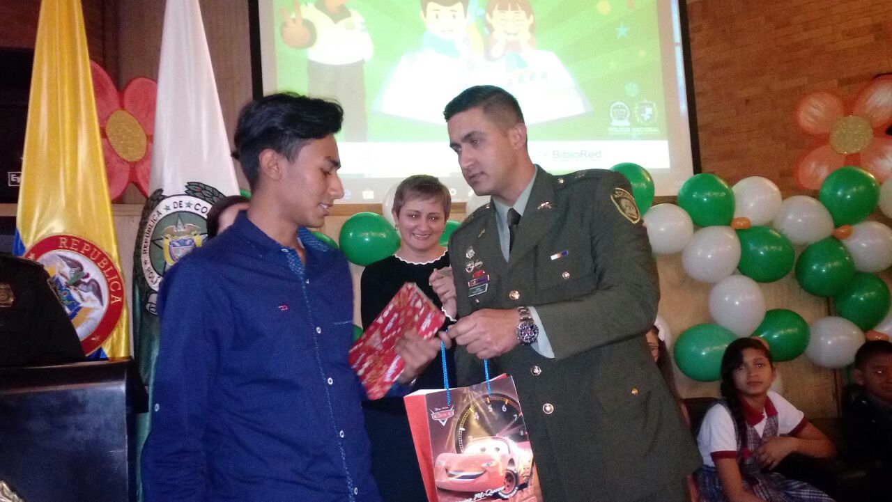 premiacion-segundo-concurso-de-cuentos