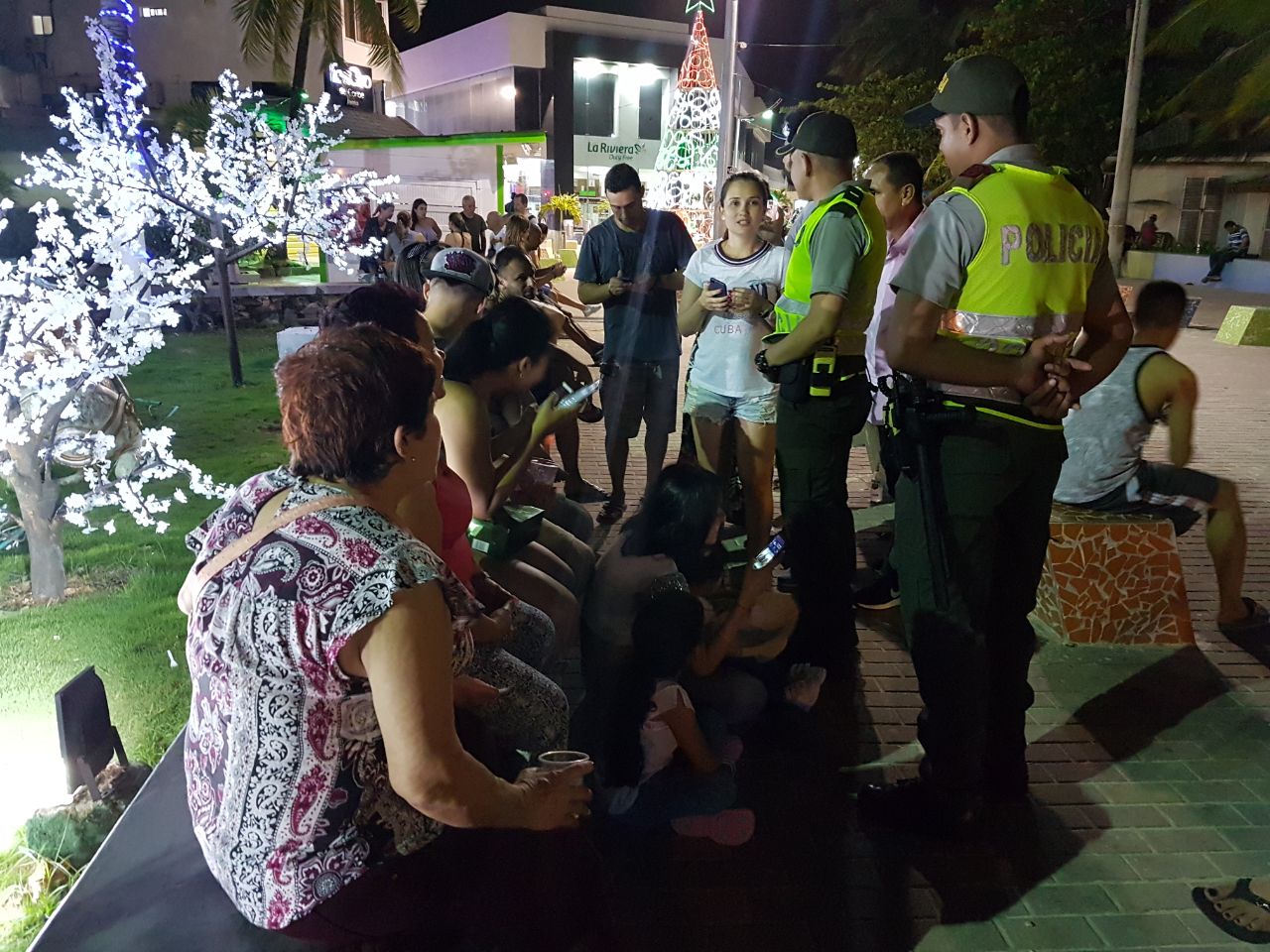 Policía Nacional y Gobernación Departamental intensifican planes de control a menores en la noche