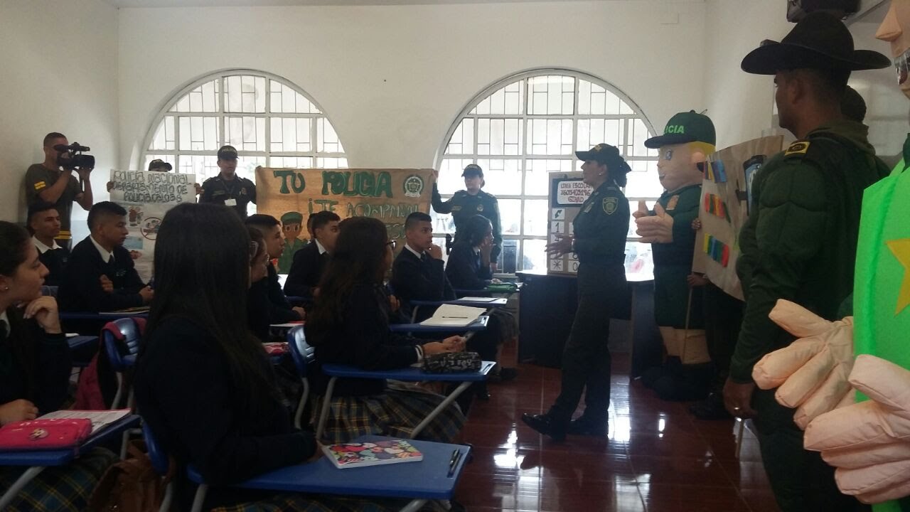 autoridades lanzan línea escolar anti bullyng