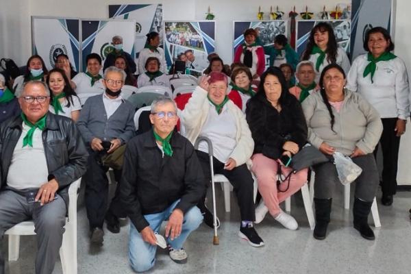 En Guaviare y Bogotá los adultos mayores son homenajeados con actividades saludables 
