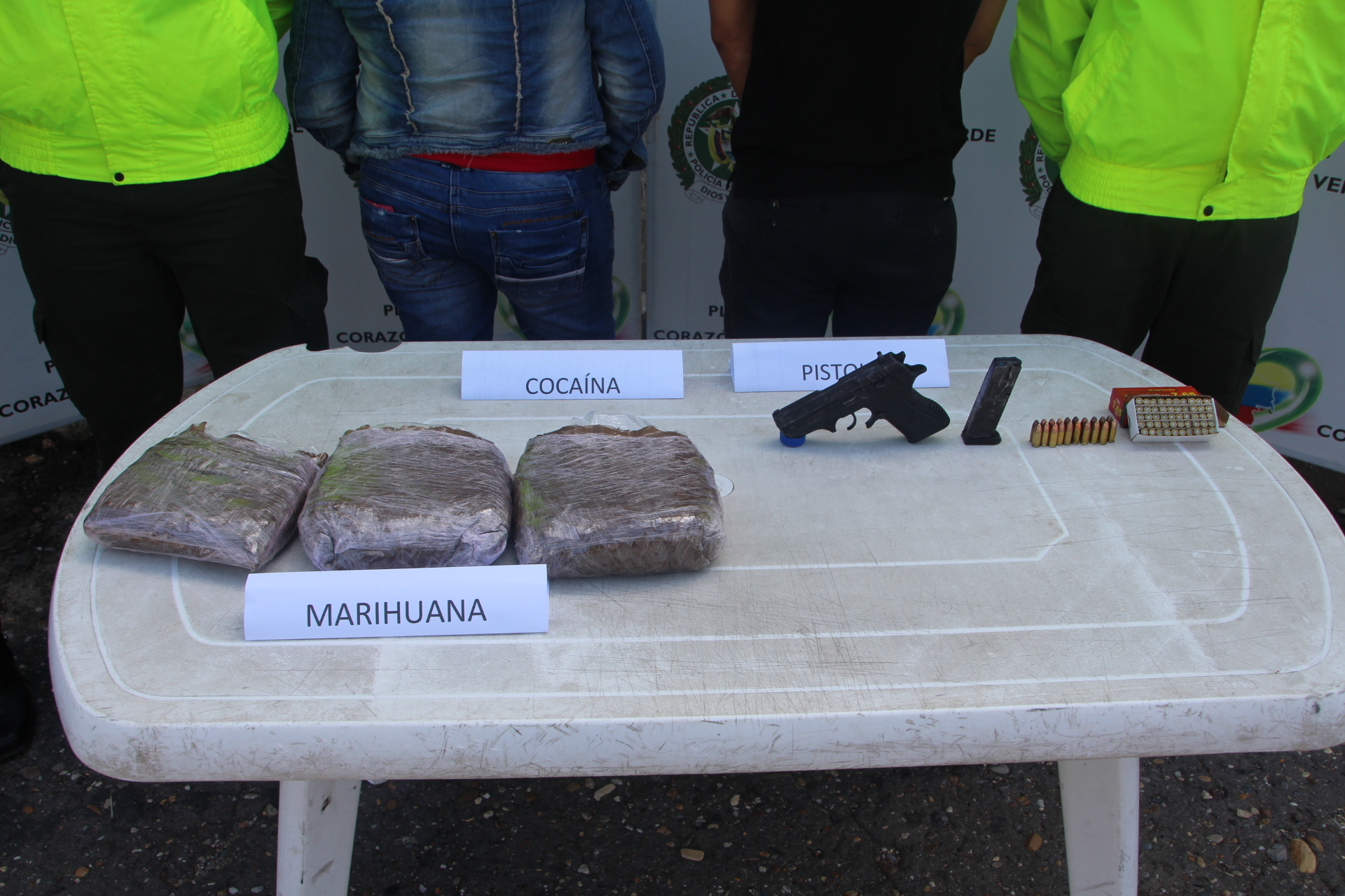Marihuana Cocaina y Arma de Fuego