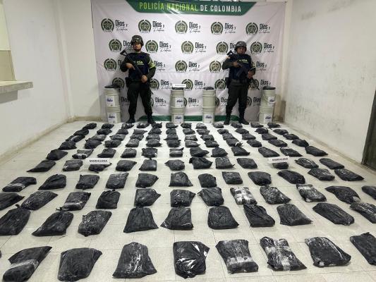 Seccional de Tránsito y Transporte logran la incautación  de sesenta y siete kilos de marihuana 