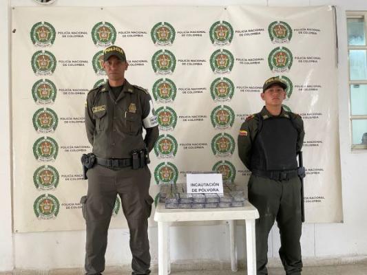 incautación de material pirotécnico