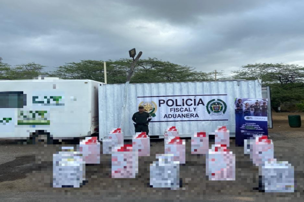 La Policía Fiscal y Aduanera incautó cigarrillos de contrabando en Maicao