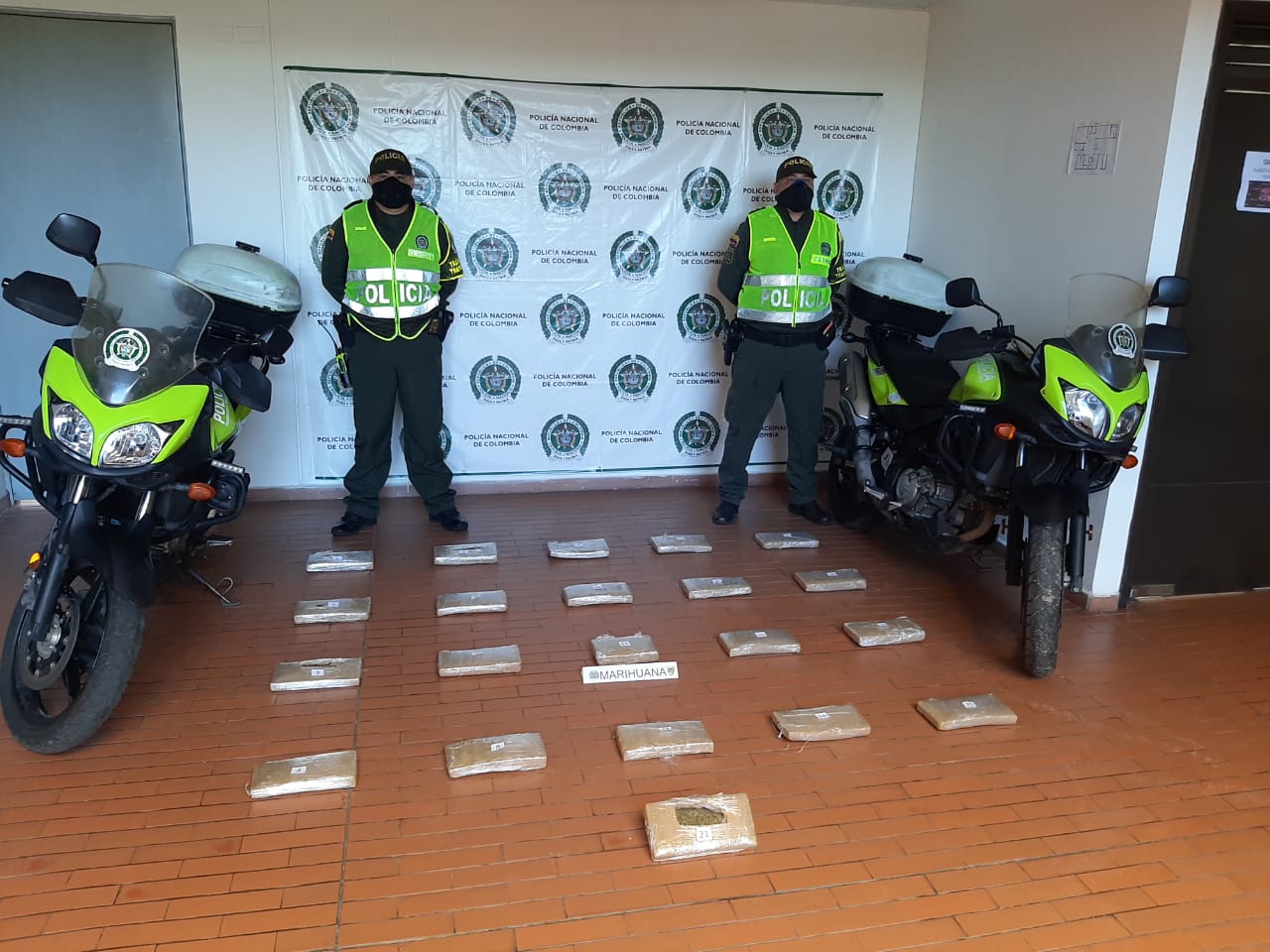 Incautación_21kg_Marihuana_Betulia_1