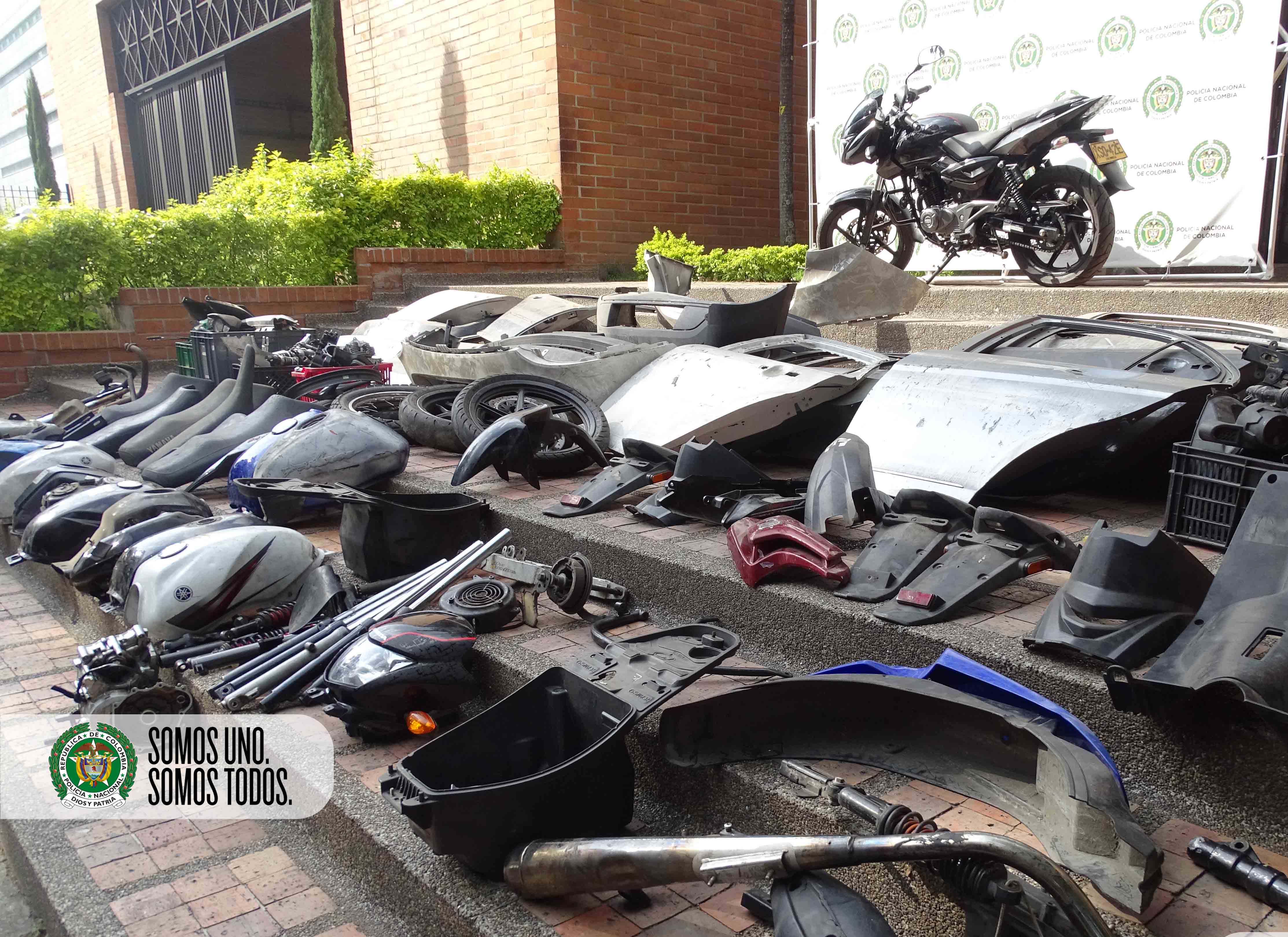 Motopartes incautadas en sector La Bayadera de Medellín