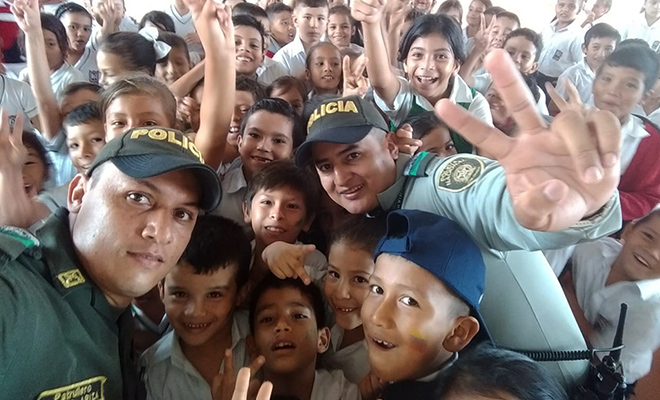 Este-20-de-Julio-iza tu bandera-iza tu corazón