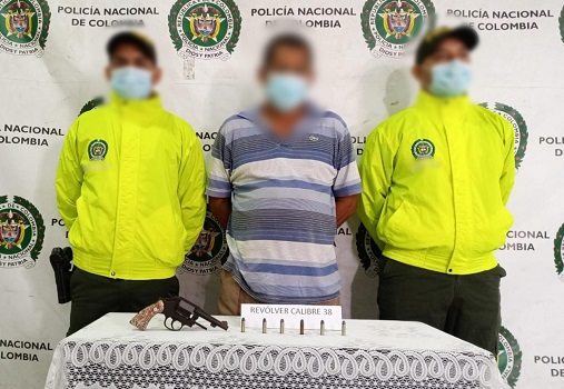 Labores investigativas, permiten capturar a un hombre por porte ilegal de armas de fuego