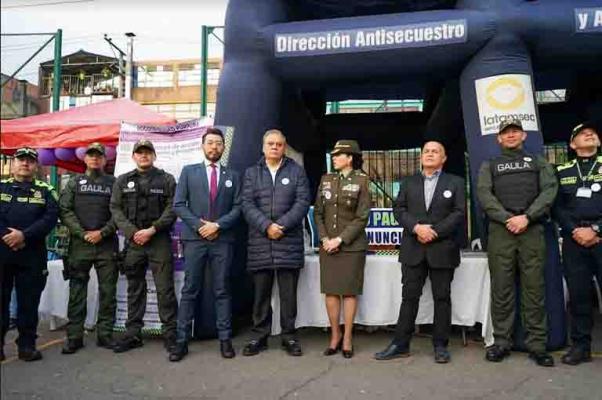 Lanzamiento de estrategia para la protección de los comerciantes 'Tiendas Seguras' 