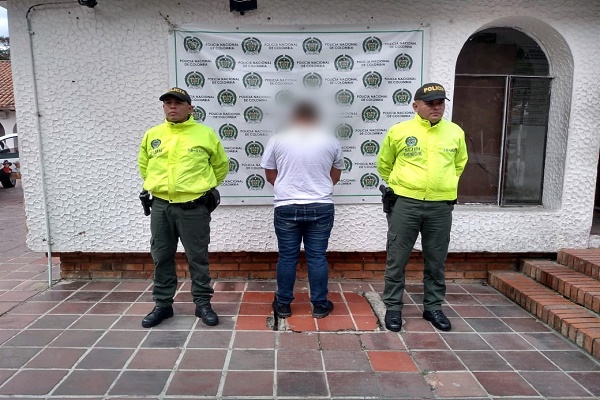 lo-capturamos-por-acceso-carnal-abusivo-con-menor-de-14_anos