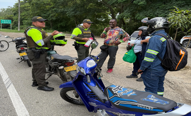 La campaña “Un Café por la Seguridad Vial” busca generar conciencia entre conductores y peatones a través del diálogo cercano y actividades pedagógicas en puntos estratégicos del departamento.