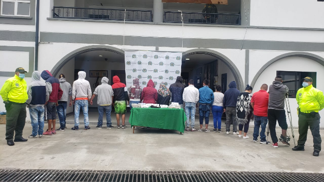 Mediante 10 diligencias de allanamiento fueron capturados 17 personas por orden judicial 