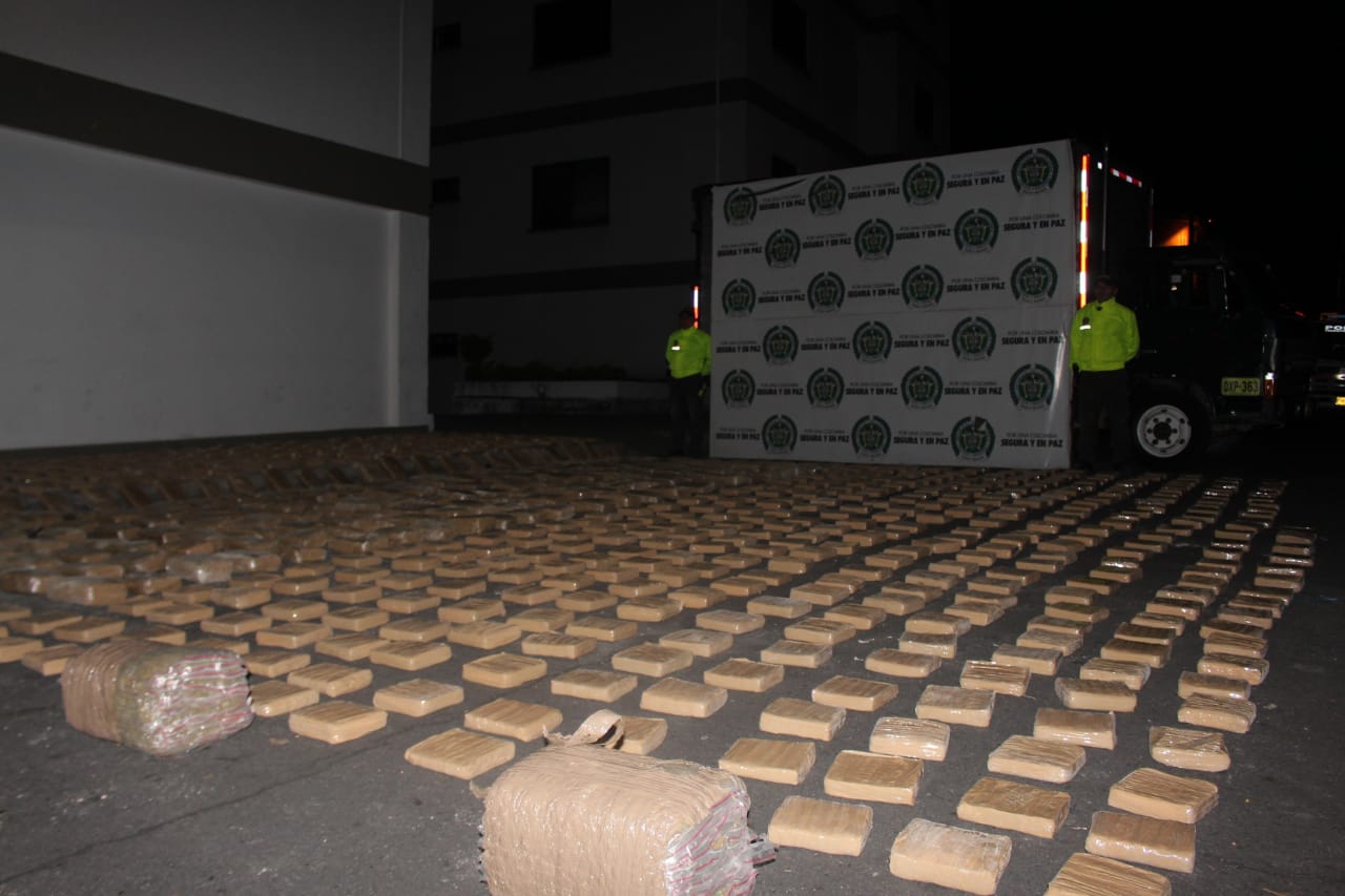 El estupefaciente fue hallado en un camión tipo furgón