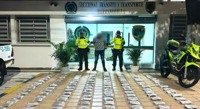Unidades de Tránsito y Transporte lograron la captura de una persona con 60 kilos de marihuana 