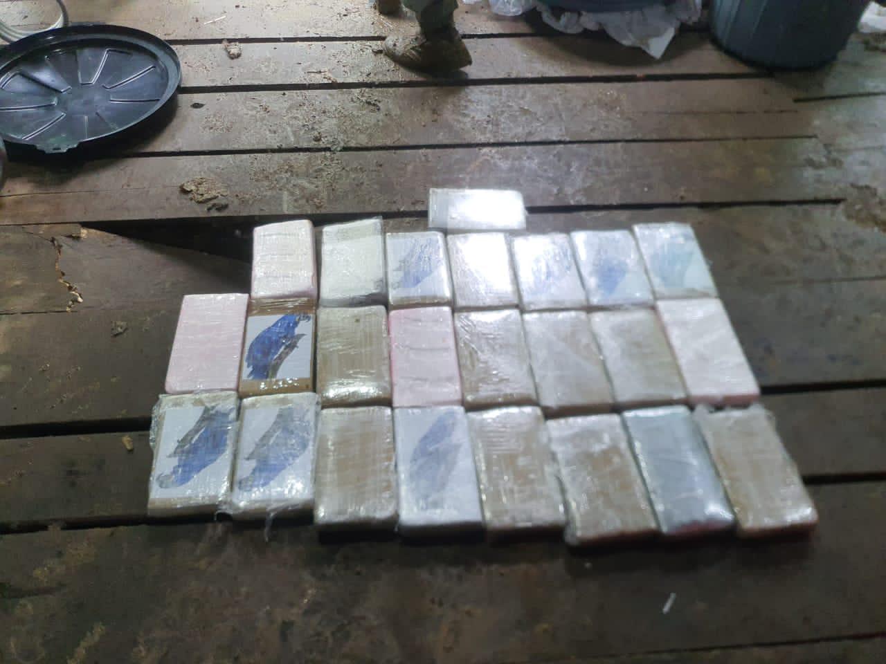 Logramos-la-destrucción-de-un-mega-laboratorio