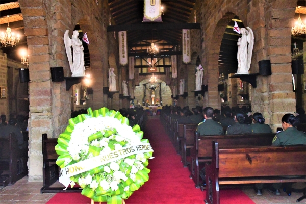 Eucaristía en memoria de nuestros Policías asesinados