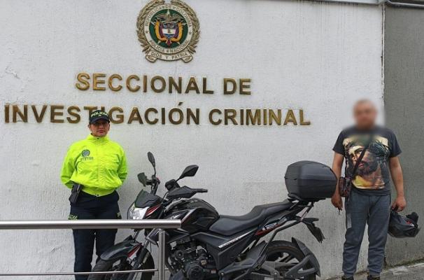 Recuperada motocicleta en el barrio el Nevado