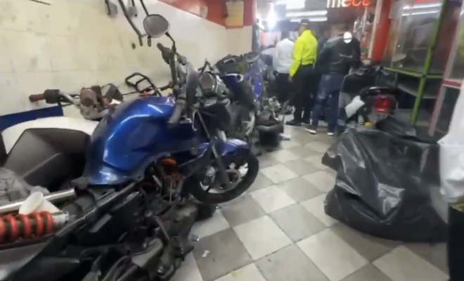 Estas motos tendrían denuncias por hurto al interior de un establecimiento de autopartes