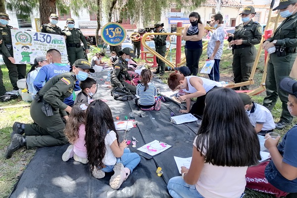 Campaña creando sonrisas ESVEL 