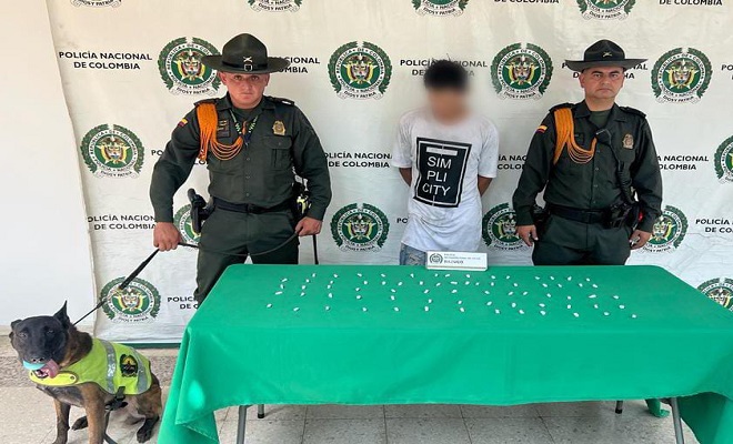 "Odhil" el Canino de la Policía Nacional, logra hallar bazuco