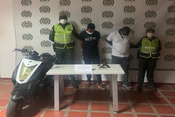 Cuatro armas de fuego fueron incautadas.