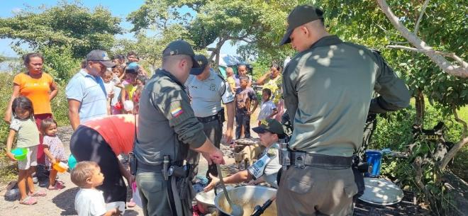 Entrega de mercados en comunidades indígenas