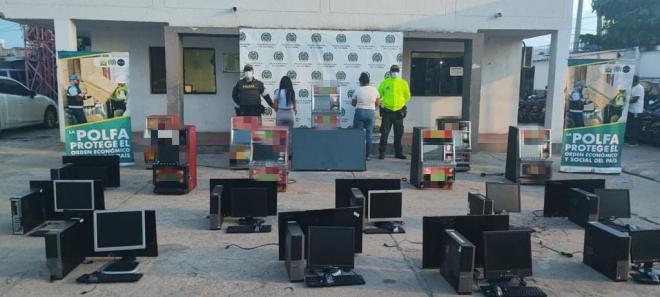 Operativo-juegos-de-azar-y-máquinas-traga-monedas-Riohacha-POLFA