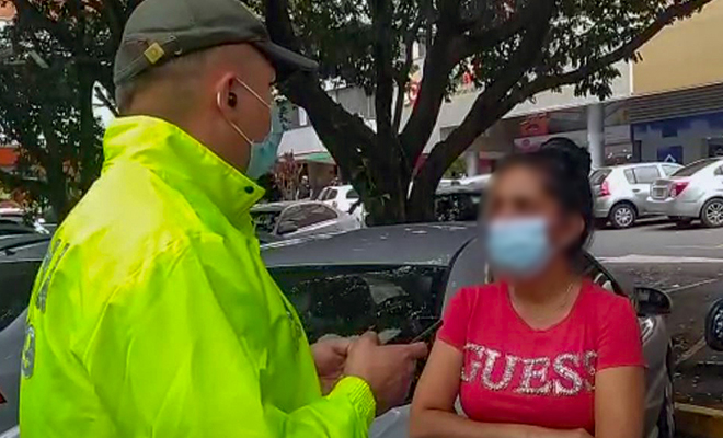 Desarticulada red transnacional dedicada al tráfico de cocaína liquida oculta en pulpa de fruta. 