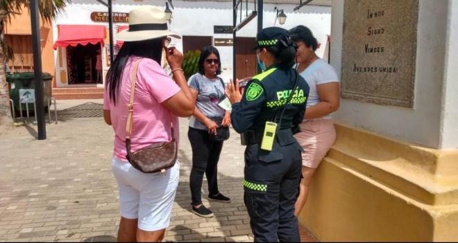 Patrullera Carmen Lucía Escobar Sánchez, en servicio del muncipio de Mompox