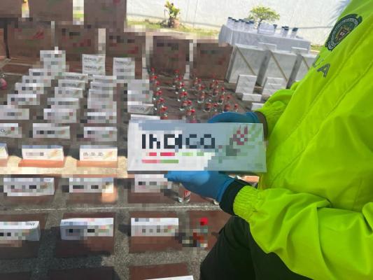 Capturadas 11 personas y aprehendidas mercancías avaluadas en $11.500 millones de pesos.