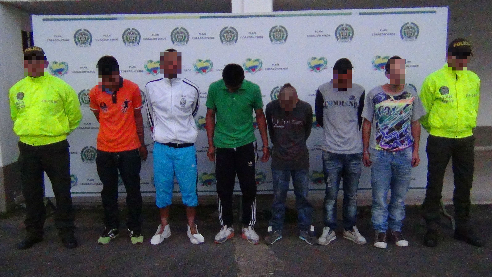 capturados ocho integrantes de una estructura delincuencial de crimen organizado, dedicada al tráfico de estupefacientes en la Comuna Siete de la capital caucana.