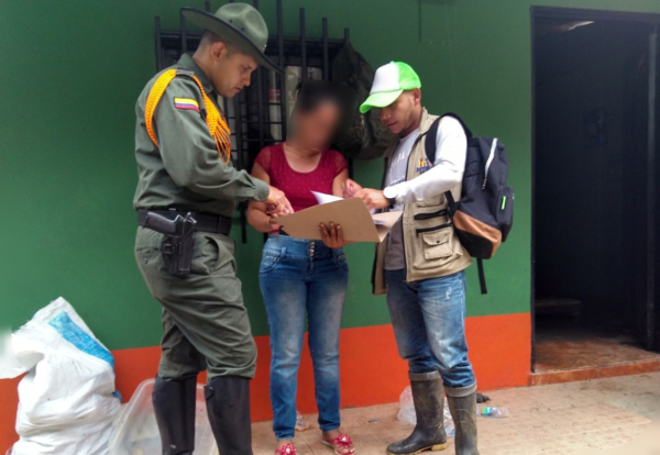 policia-presente-puerto-valdivia-antioquia