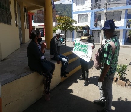 Con campañas educativas, actividades lúdicas y mensajes buscamos prevenir riñas y violencia