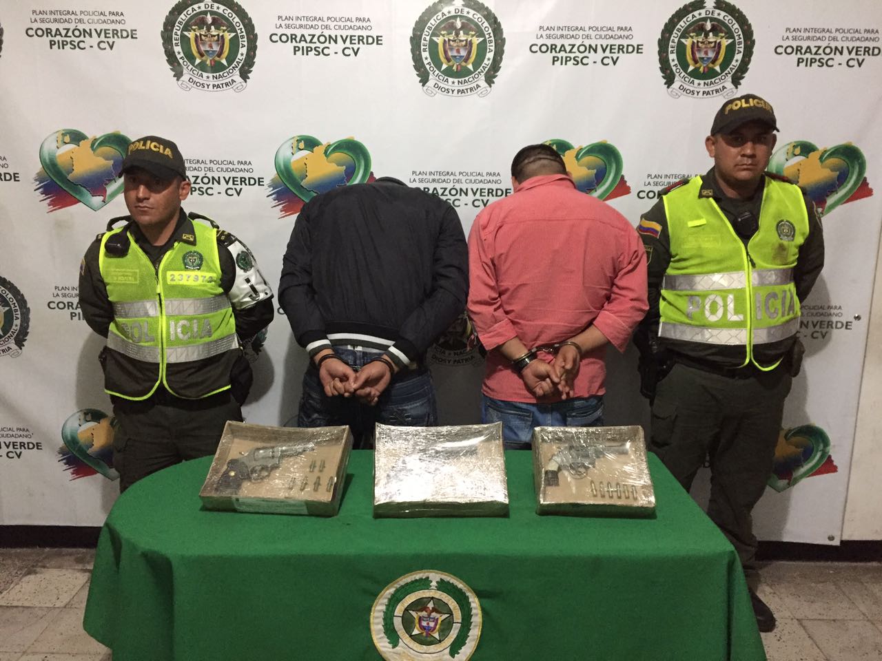 dos_de_tres_capturados