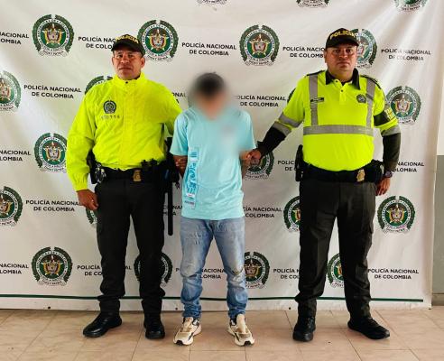 Capturado con orden judicial, un hombre requerido por homicidio agravado y porte ilegal de armas 