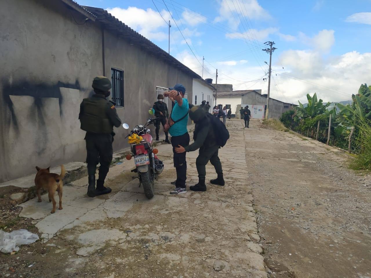 policia_en_san_calixto_fortalece_las_actividades_de_patrullaje_y_acercamiento_con_la_comunidad_