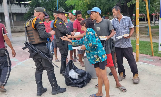 A estas personas, también se les llevó la palabra de Dios para que no olviden encomendar sus vidas a este ser supremo